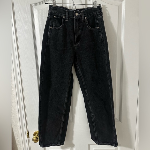 BDG High-Rise Carrot Jean - Picture 2 of 4